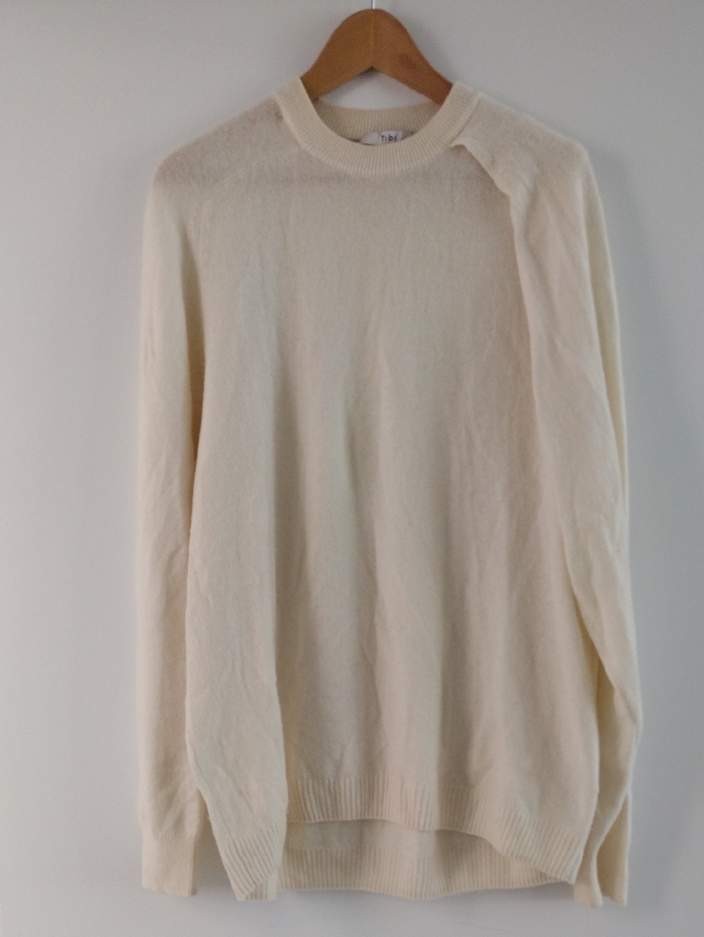 Tibi Cashmere Cutout Sleeve Tunic Pullover Sweater, Cream, Size L. GUC. - Picture 5 of 8